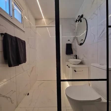 Modern House In Touristic Pyla - Oroklini! Dom wakacyjny