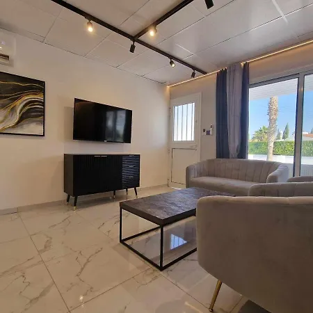 Σπίτι διακοπών Modern House In Touristic Pyla - Oroklini! *